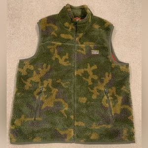 L.L Bean Camo Sherpa Fleece fur Vest Size XXL Men’s